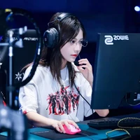 Viên Nhất Kỳ"cô"