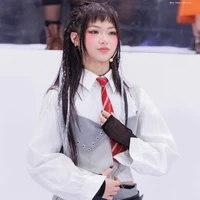 Nguyễn Lê Ngọc Ánh Sáng ( Ánh Sáng Aza)