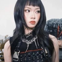 Nguyễn Lê Ngọc Ánh Sáng ( Ánh Sáng Aza)