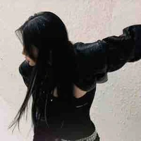 Trần Thảo Linh (em)