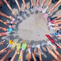 all (trừ ai cũng được)