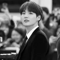 Min Yoongi | Gã