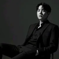 Jung Hoseok | Hắn