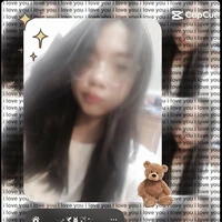 Đứa cầm bút ,cầm đầu :)))
