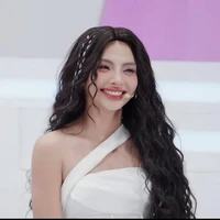 Nguyễn Hiền Mai-MaiQuinn