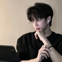 Lục Tần Hạo Thiên