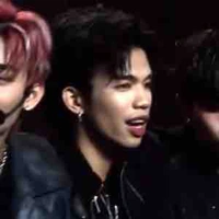 Lê Bin Thế Vĩ - Lezii [01]