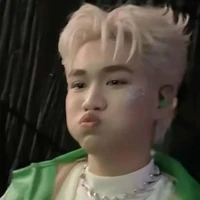 all top( - ai thì-)