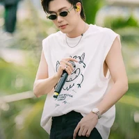 Đa nhân vật/ nam nữ / nhân viên