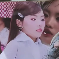 lé biên đời đầu:))