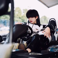 • Trần Tuấn Minh •