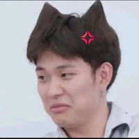 Nhỏ này ko có peter