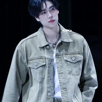 Phuwin Tangsakyuen (19 tuổi)