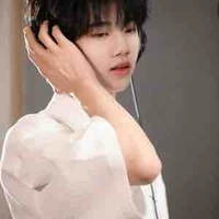 Trương Hàm Thuỵ