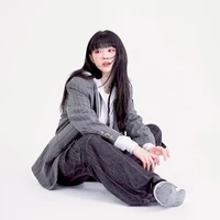 Nguyễn Lê Ngọc Ánh Sáng - Aza