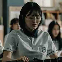 Kim Yoo Jung 