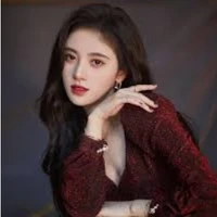 Bùi Như Nguyệt ( mẹ anh)