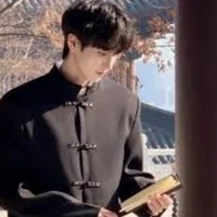 Lê Quang Tuấn ( ba em)