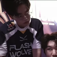 Lâm Vĩ Triết |Hắn|