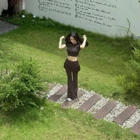 Mộng Cam xinh gái nhất hệ mặt trời