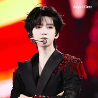 Hạ Tuấn Lâm (sát thủ)_cậu