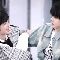 con tác giả nè:))