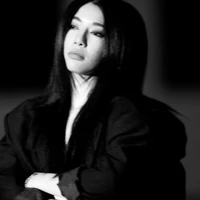 Trần Thảo Linh_chị