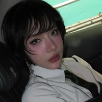 Nguyễn Hoàng Lan⁹⁶-Lyly