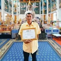 ông Surasak Mueanta