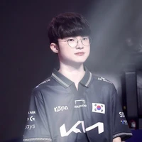 Lee Sang Hyeok [ Faker ]