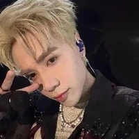 lê quang hùng[ phone]