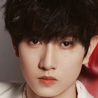 Đồng Vũ Khôn- em