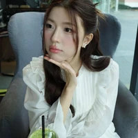 Nguyễn Lê Diễm Hằng(T)