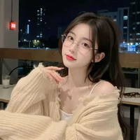 Bạch Nhã Yến_nàng