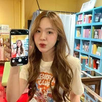 June Wanwimol Jaenasavamethee(em)