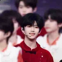 Trương Hàm Thụy 