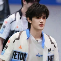 Trương Cực_anh_