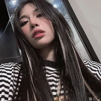 Trần Thảo Linh - cô