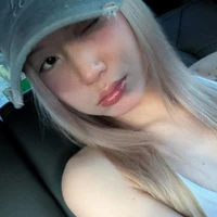 Trần Thùy Dương - Saa