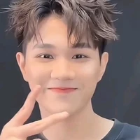 HOÀNG ĐỨC DUY
