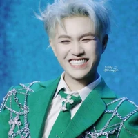 Hoàng Đức Duy ( Captain )