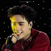 Quang Hùng 