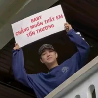 Ngồi trong sở thú gào rú tên em