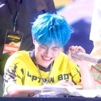 HOÀNG ĐỨC DUY( CAPTAIN BOY)