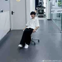 Trần Tư Hãn_Y