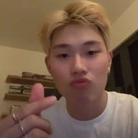 Em bé dương domic