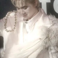 Đức Duy (nguyên chủ )