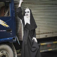 Valak đẹp gái