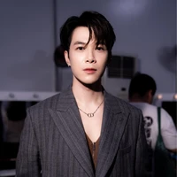 bùi anh tú