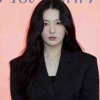 Kang Seulgi 